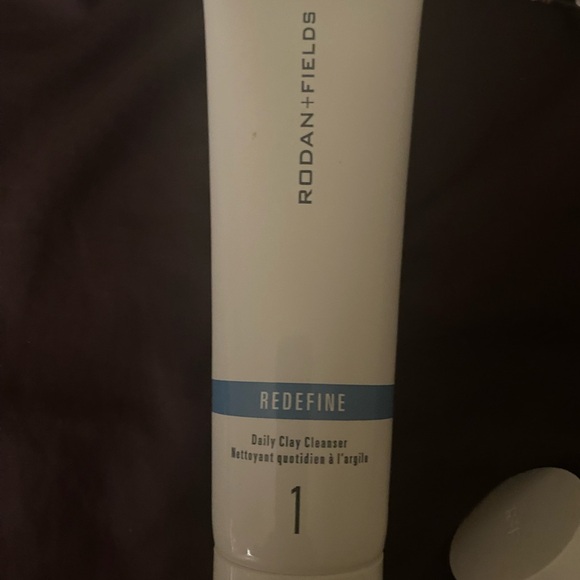 Rodan + Fields Daily Cleansing Clay Mask BN and sealed - Picture 4 of 8